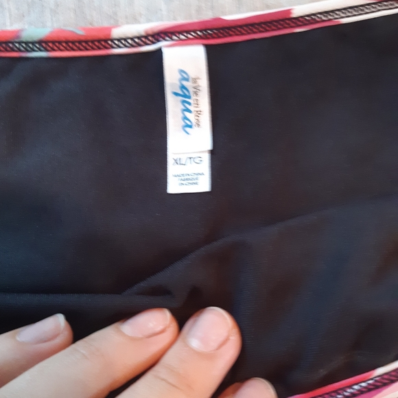 La vie en rose swimsuit xl - Picture 3 of 10